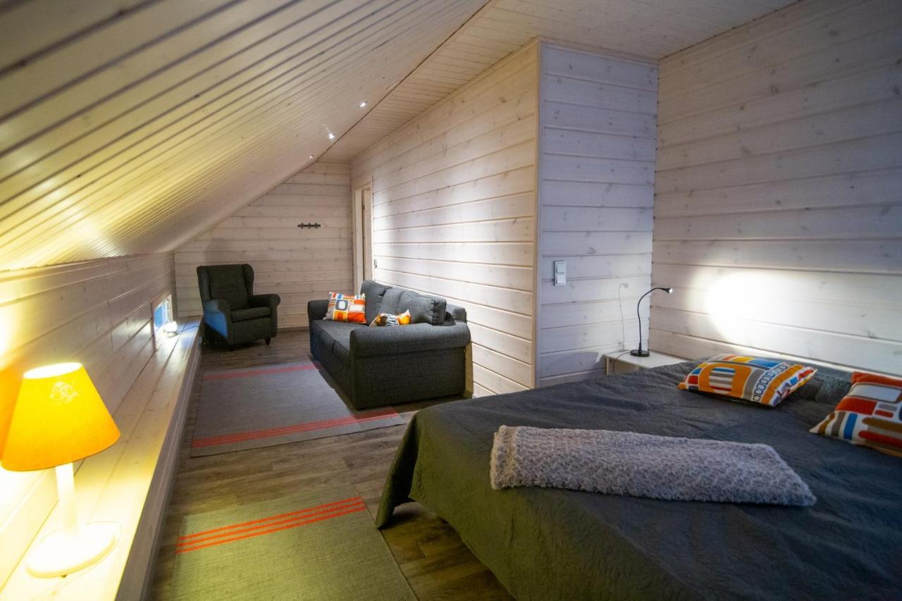 Maison d'hôtes Ettomies II à Äkäslompolo Extérieur photo