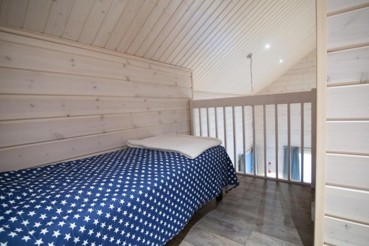 Maison d'hôtes Ettomies II à Äkäslompolo Extérieur photo
