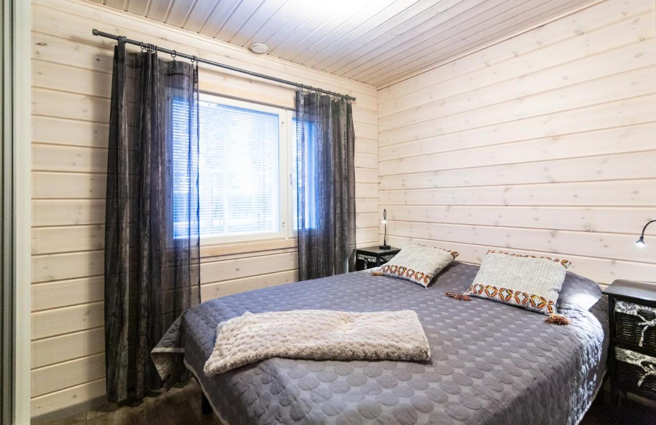 Maison d'hôtes Ettomies II à Äkäslompolo Extérieur photo